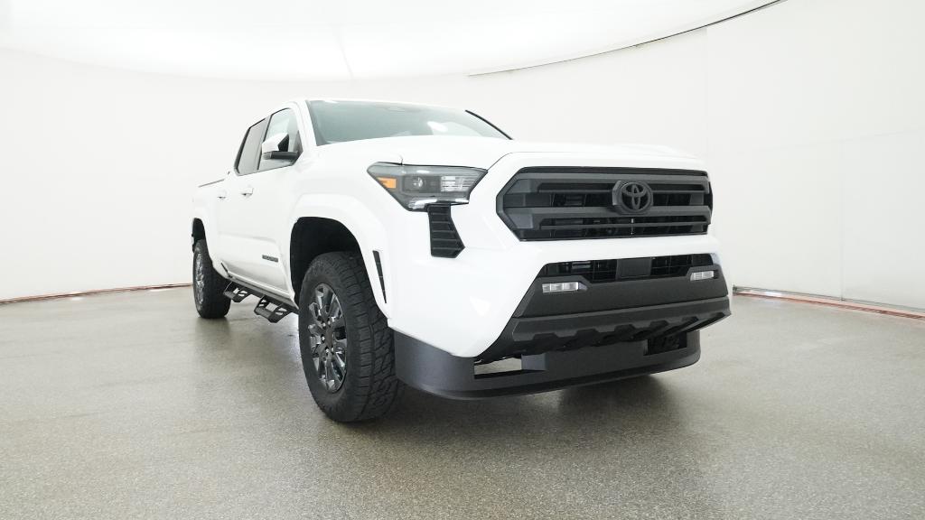 2025 Toyota Tacoma SR5 4x4 Double Cab photo 31