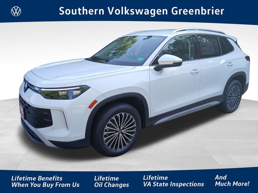 2025 Volkswagen Tiguan S's photo