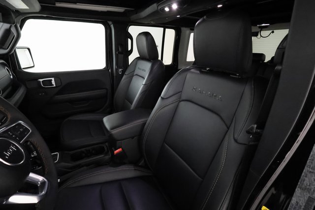 2024 Jeep Wrangler 4xe Sahara photo 9