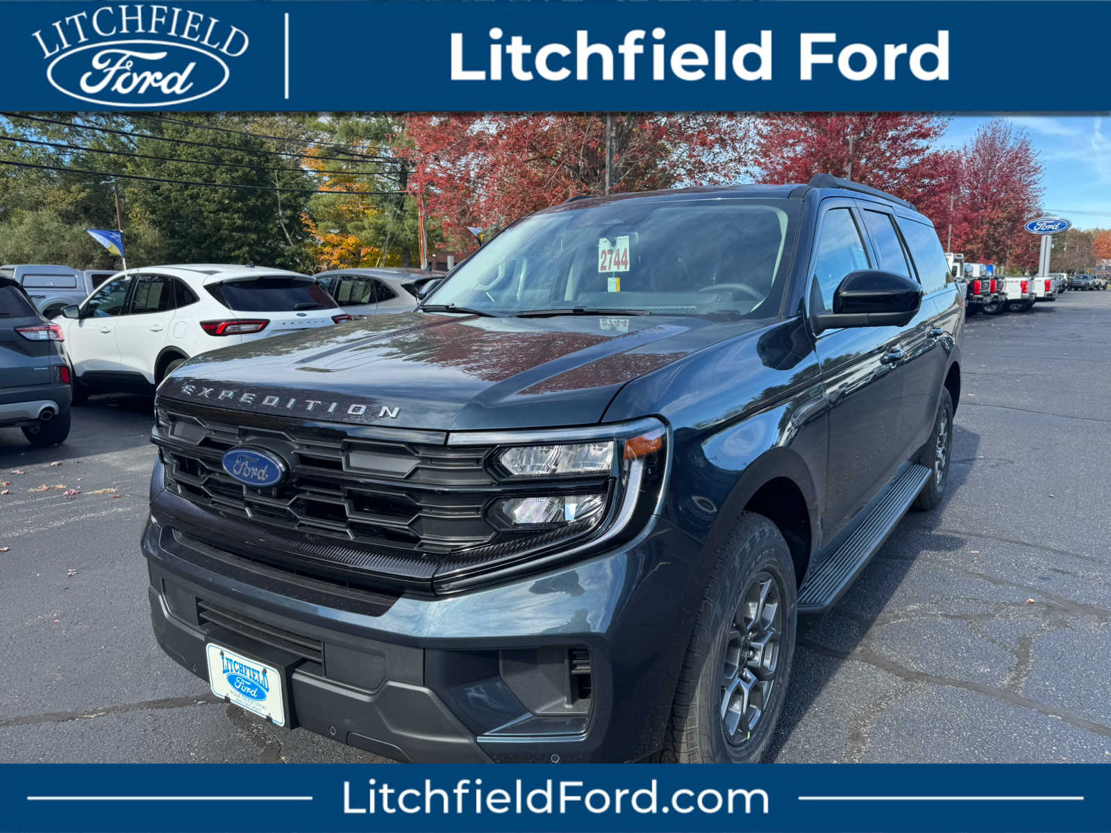 2025 Ford Expedition Active's photo