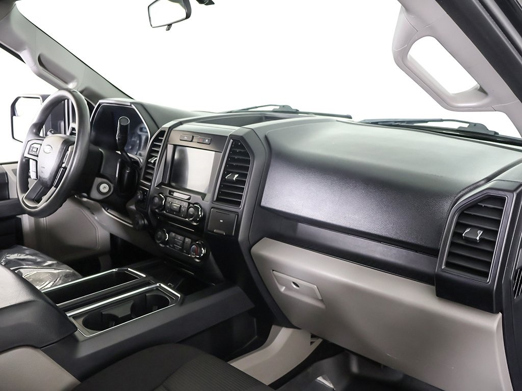 2017 Ford F-150 XL photo 17