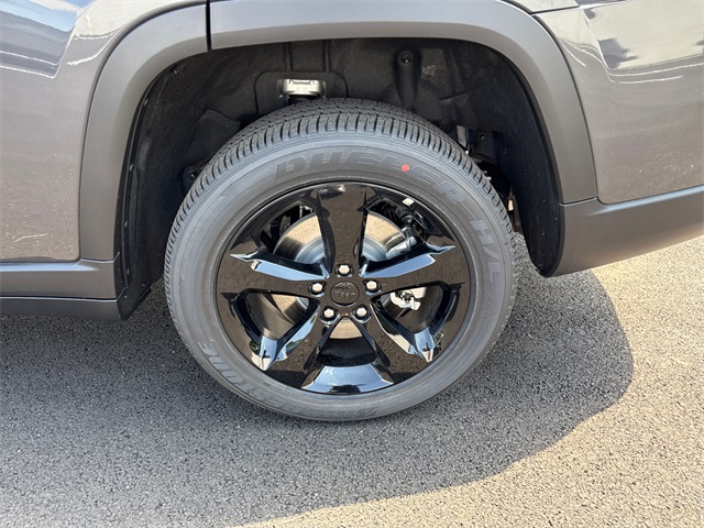 2025 Jeep Grand Cherokee Altitude X photo 6