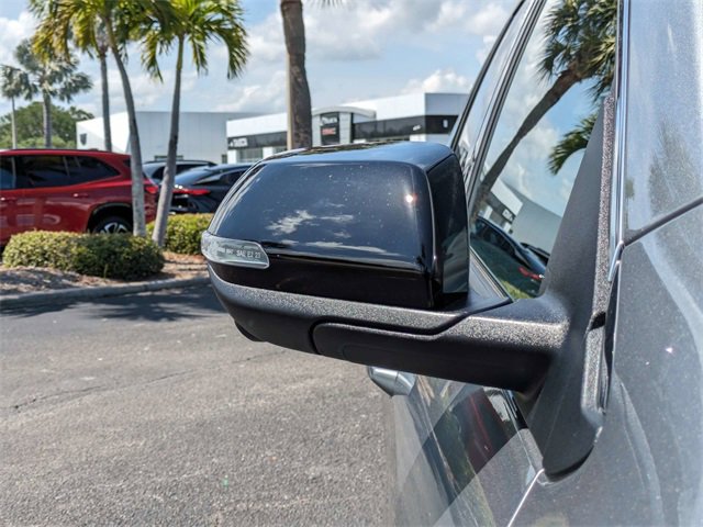 2025 Gmc Acadia Elevation photo 12