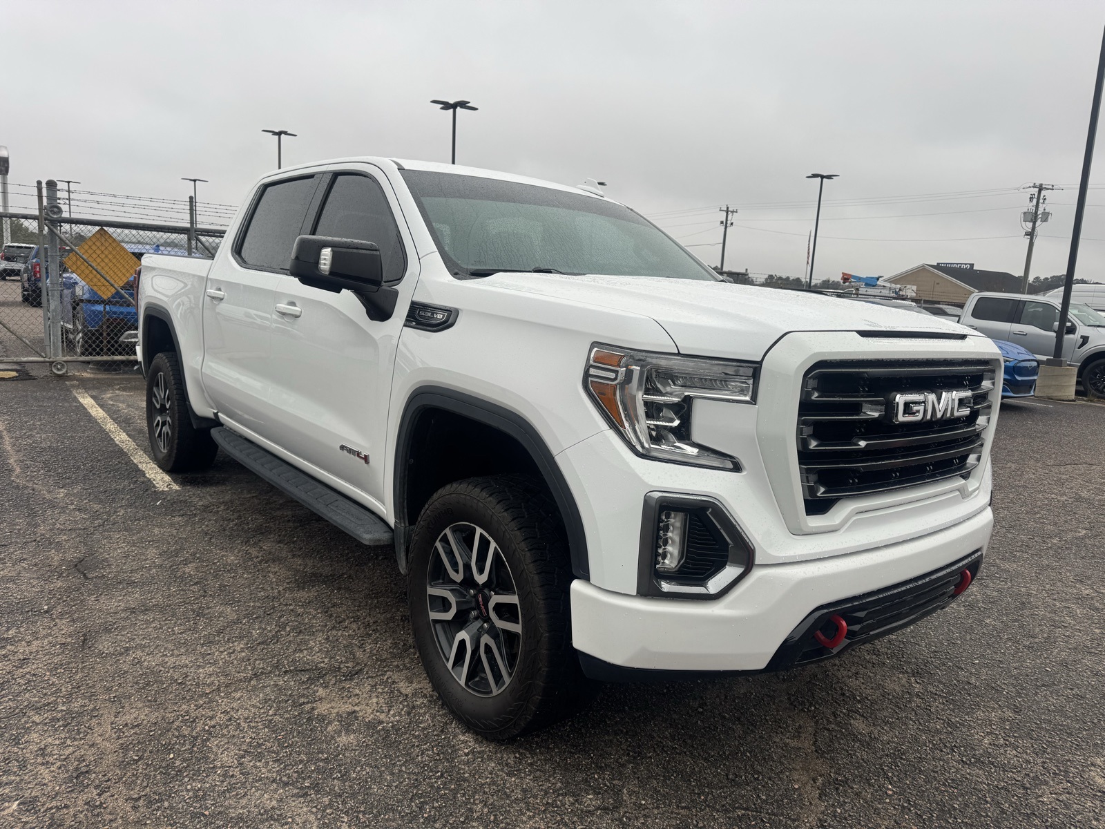 2021 GMC Sierra 1500 AT4's photo
