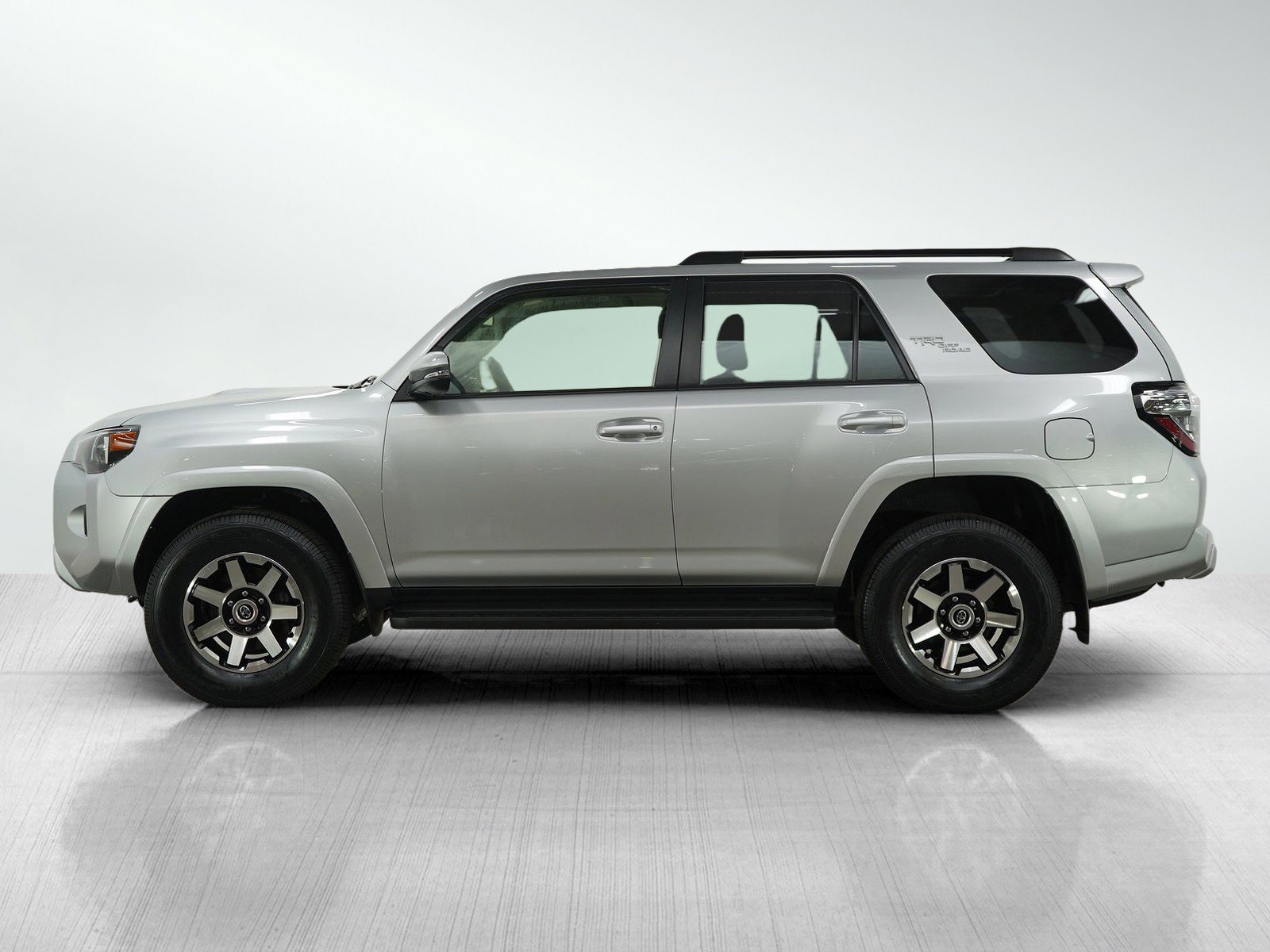 Used 2022 Toyota 4Runner TRD Off-Road Premium with VIN JTERU5JR4N6002422 for sale in Bloomington, Minnesota
