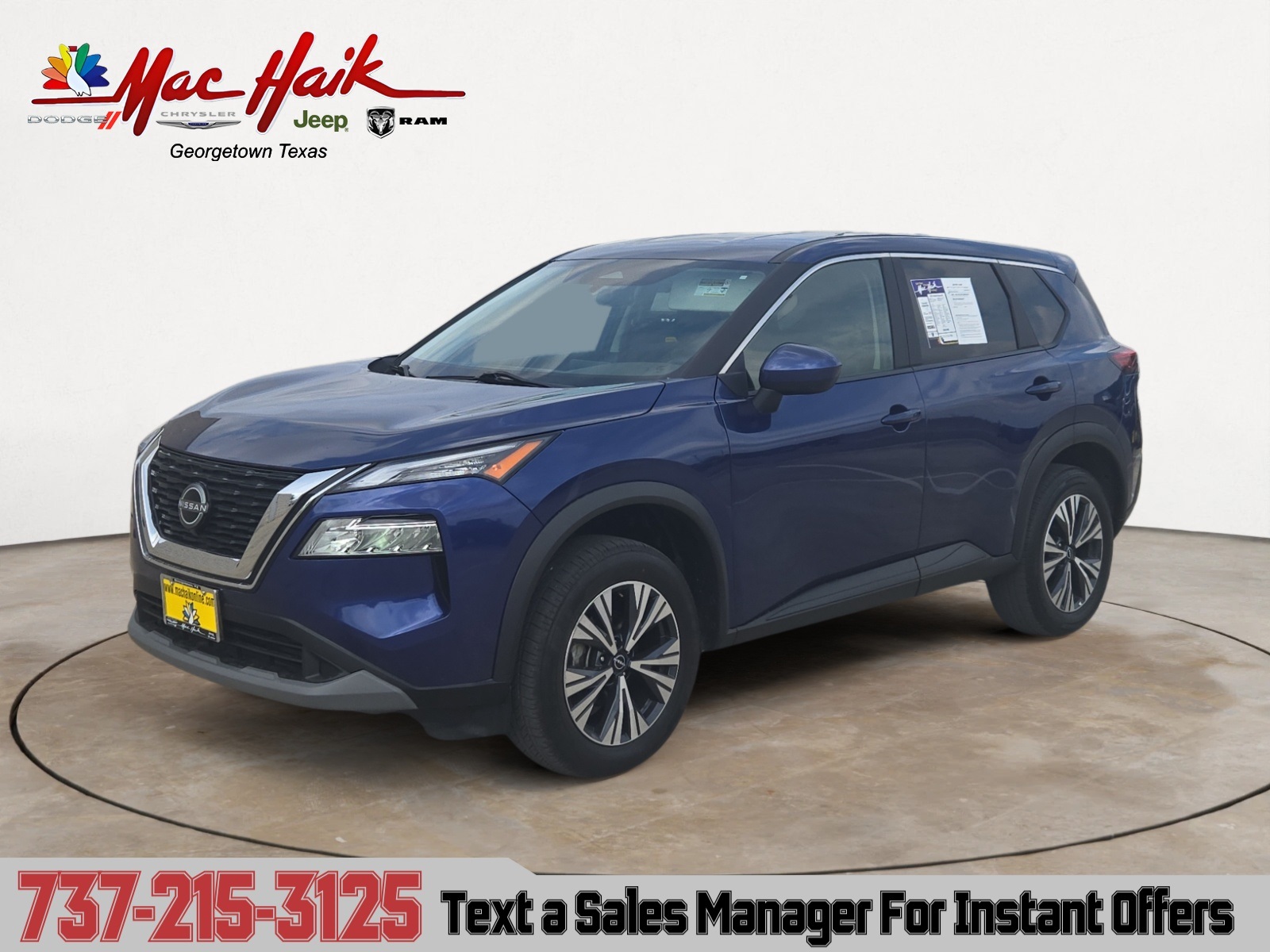 2023 Nissan Rogue SV's photo