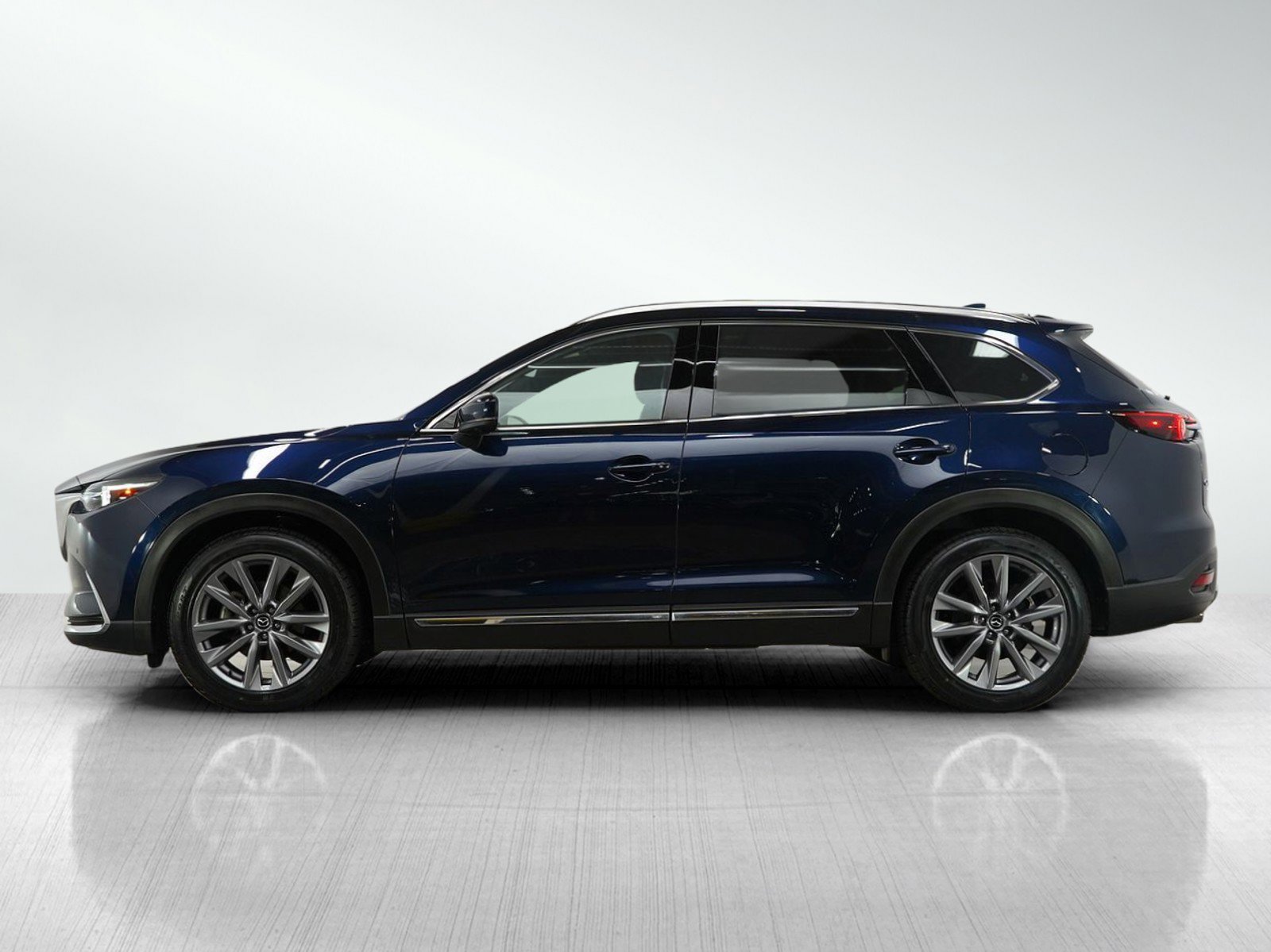 Used 2022 Mazda CX-9 Grand Touring with VIN JM3TCBDY5N0625802 for sale in Burnsville, Minnesota