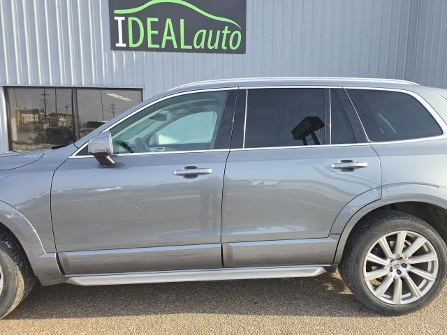 2016 Volvo XC90 Inscription's photo