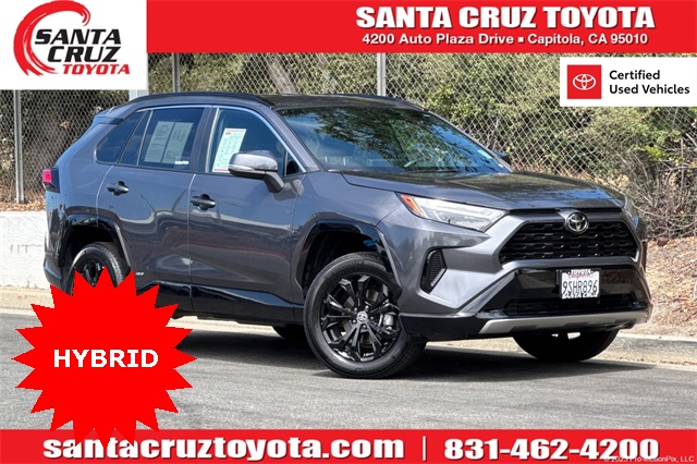 2025 Toyota RAV4 Hybrid SE