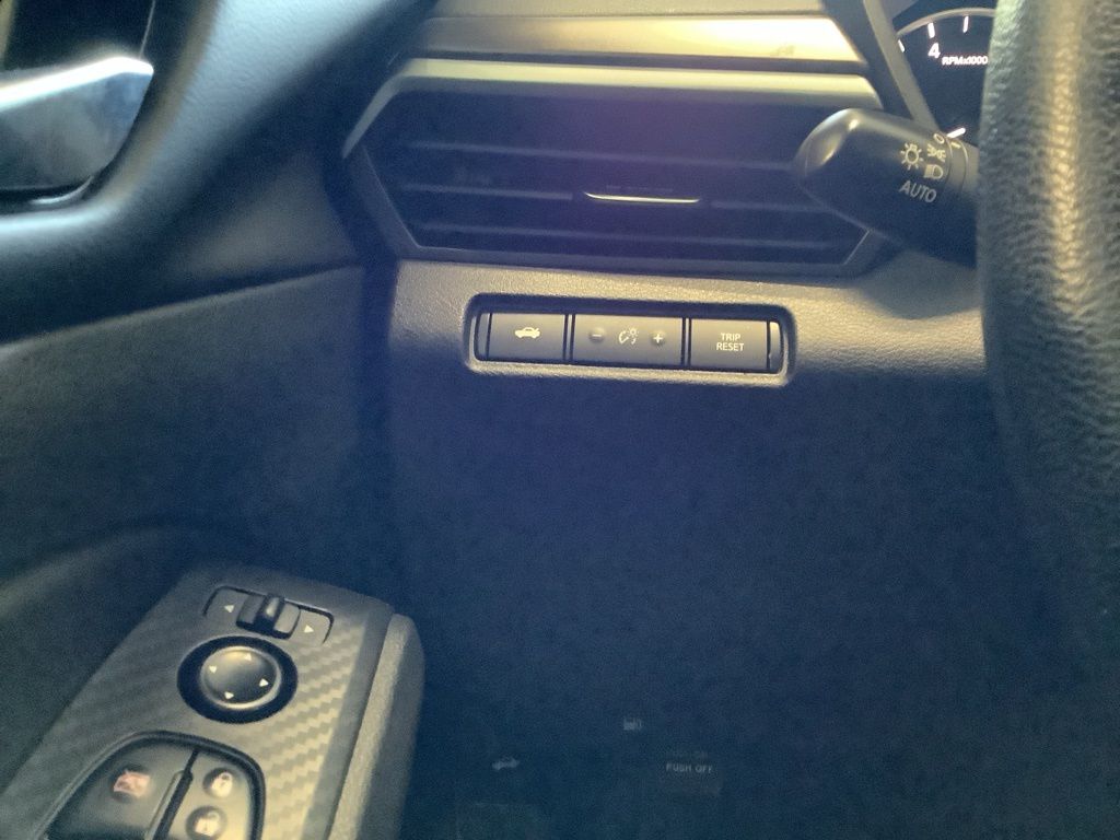 2024 Nissan Altima 2.5 SV photo 7