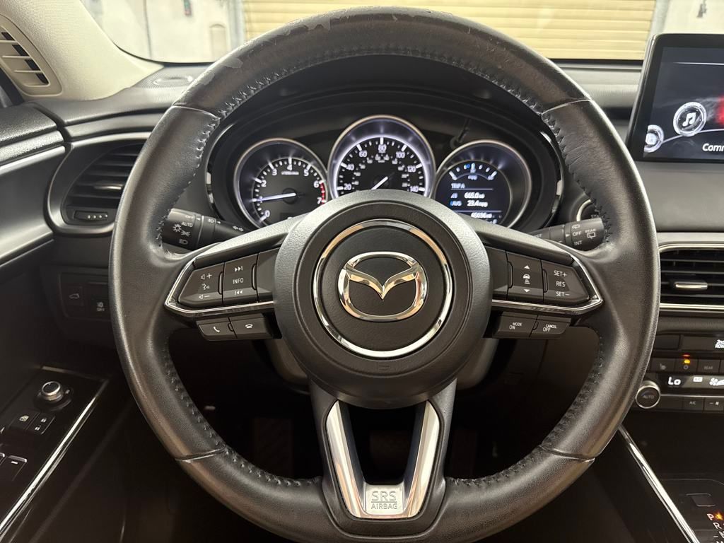 2020 Mazda CX-9 Touring photo 11