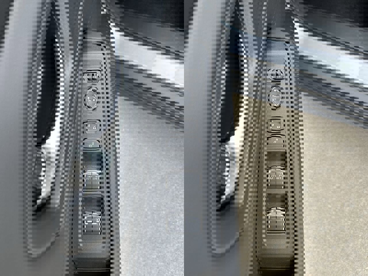 2025 Honda Accord 1.5T photo 13