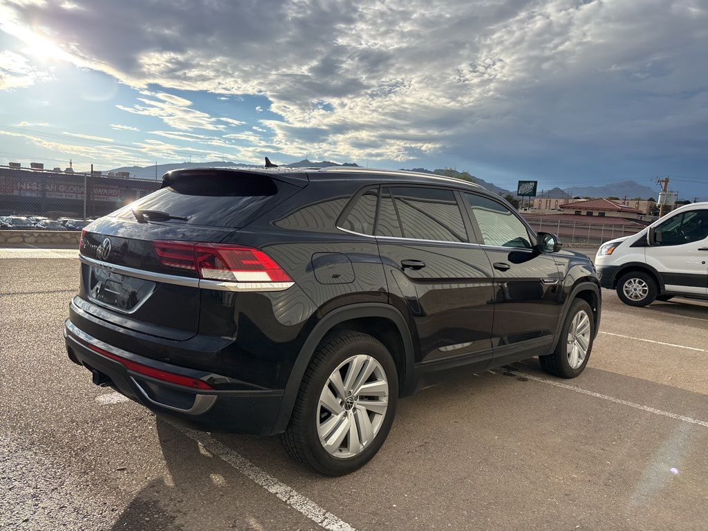 2023 Volkswagen Atlas Cross Sport V6 SE Technology photo 8
