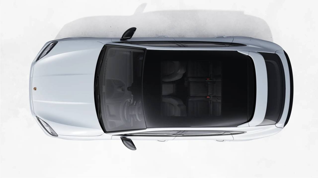 2026 Porsche Cayenne Coupe photo 6