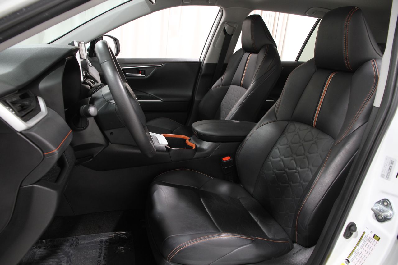 2023 Toyota RAV4 Adventure photo 5