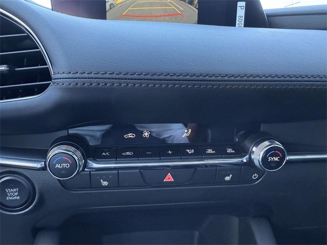 2025 Mazda Mazda3 2.5 s Preferred photo 5