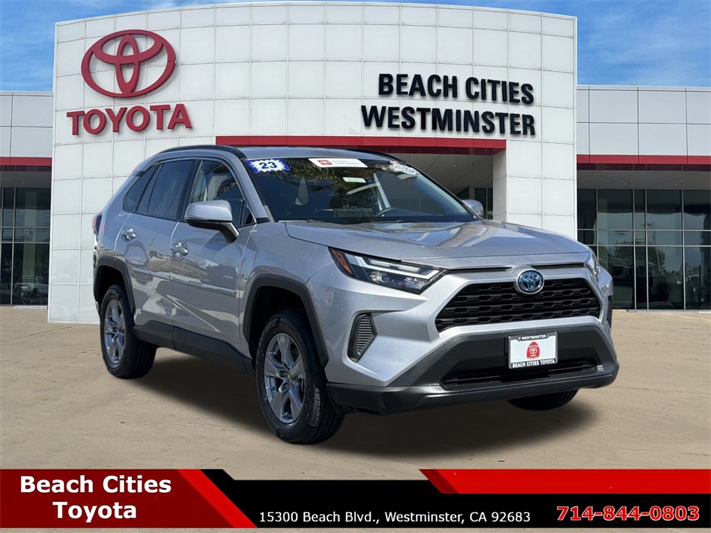 2023 Toyota RAV4 Hybrid LE photo 2