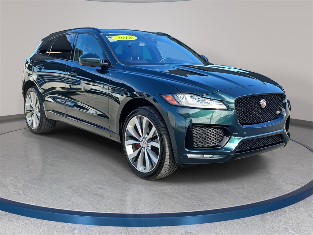 2018 Jaguar F-PACE S photo 3