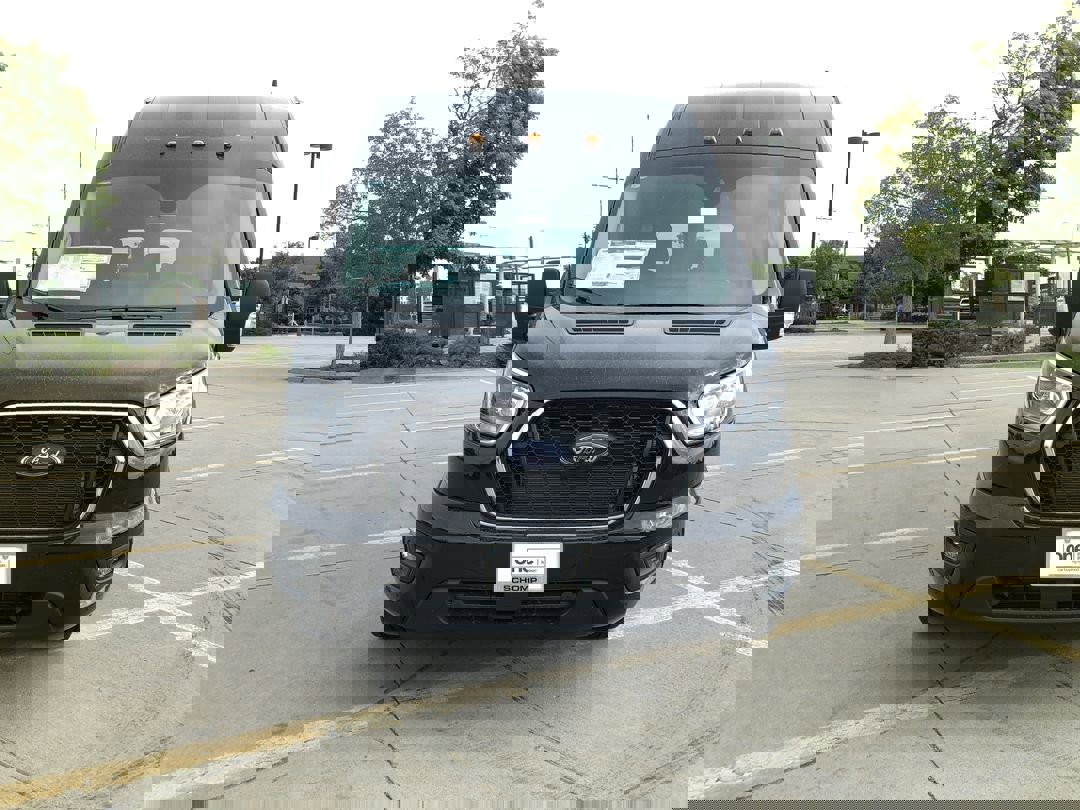 2025 Ford Transit Passenger XLT photo 26