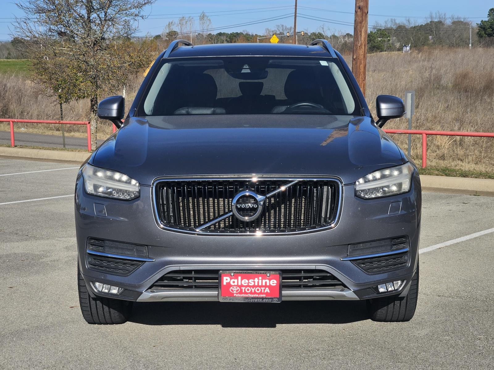 Used 2017 Volvo XC90 Momentum with VIN YV4A22PK6H1154040 for sale in Palestine, TX