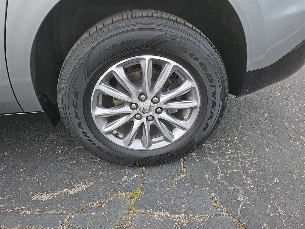 2023 Buick Enclave Essence photo 31