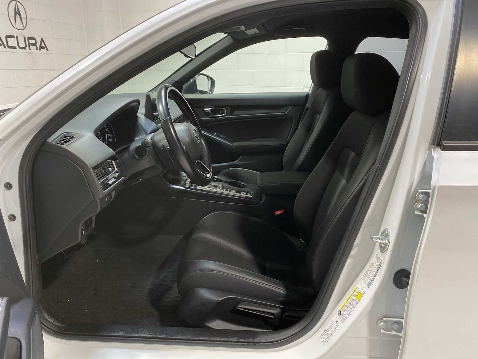 2023 Honda Civic Sport photo 2