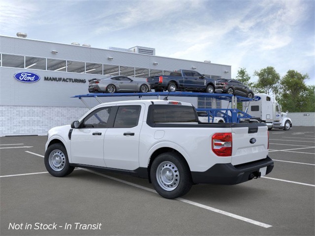 2025 Ford Maverick XL photo 2