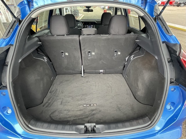2021 Nissan Kicks S photo 24