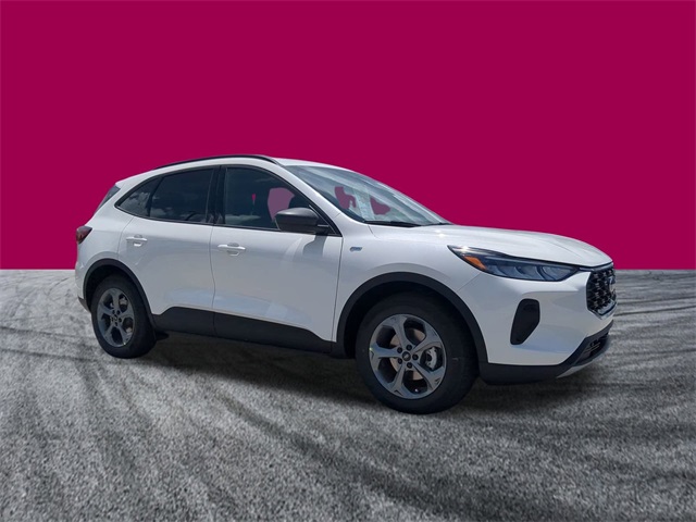2025 Ford Escape ST-Line photo 2