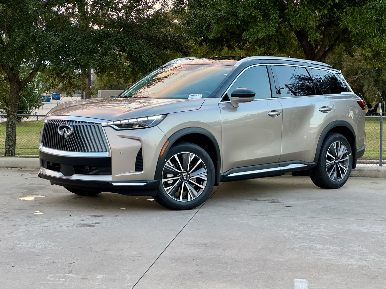 2026 INFINITI QX60 LUXE's photo