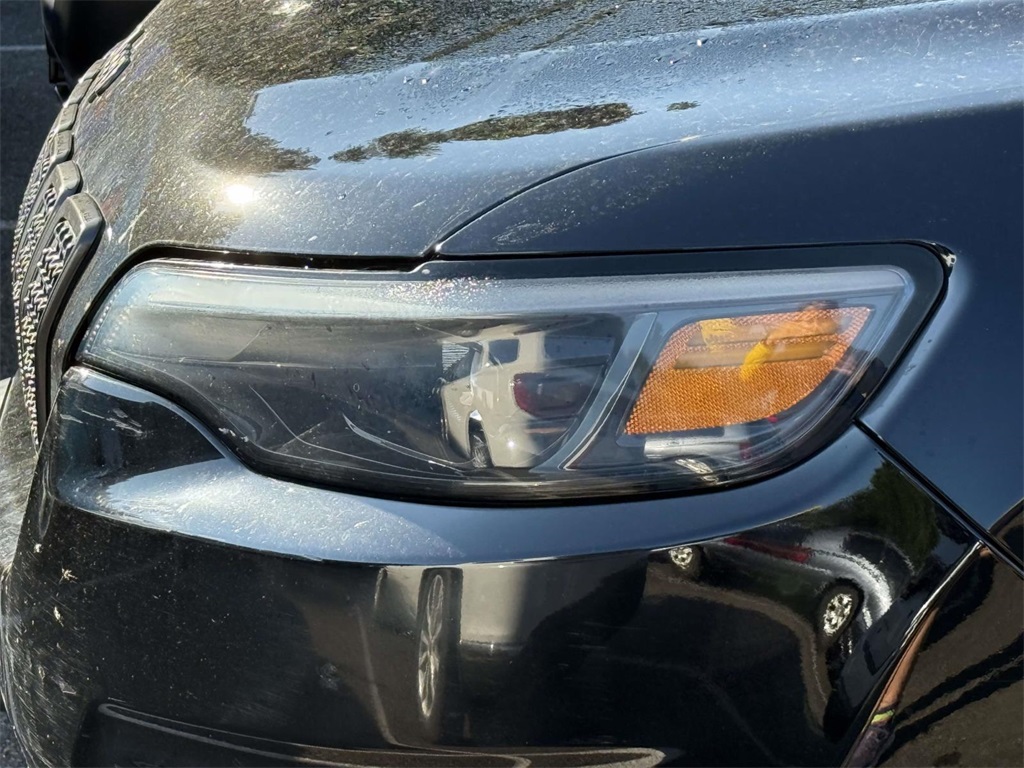 2020 Jeep Cherokee Limited photo 9