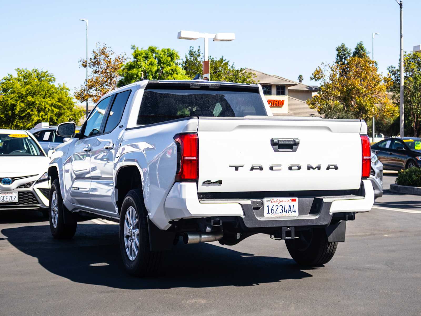 2024 Toyota Tacoma SR5 photo 4