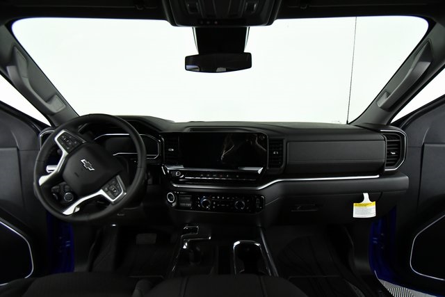 2025 Chevrolet Silverado 1500 RST photo 17