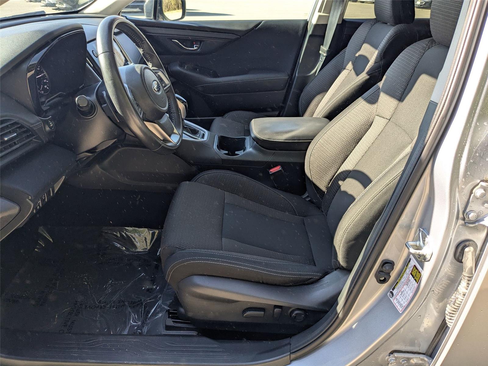 2023 Subaru Outback Premium photo 7