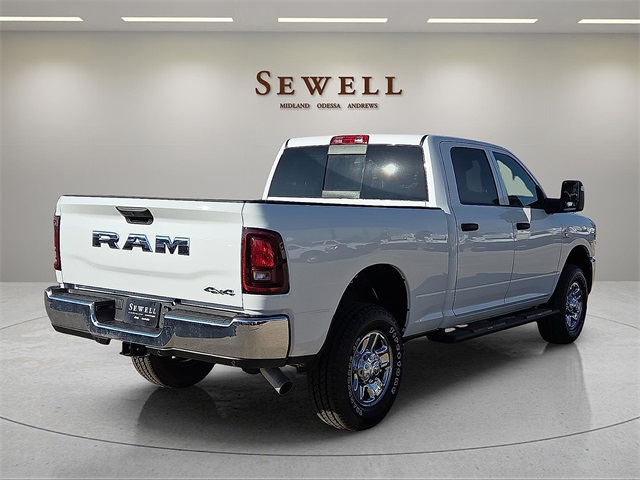 2025 Ram 2500 Tradesman photo 3