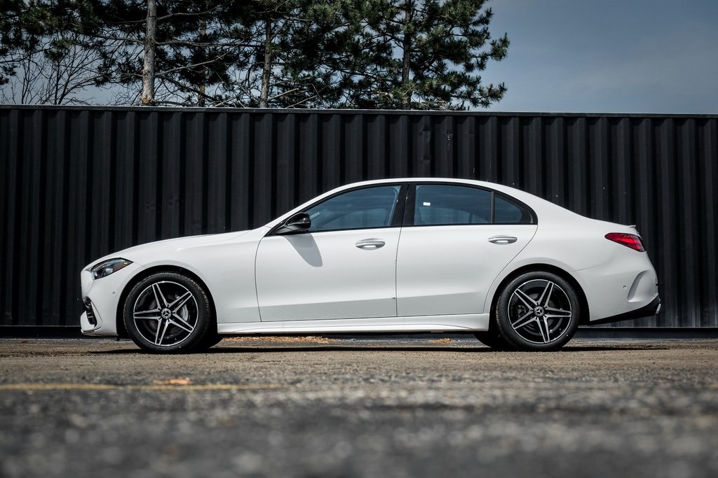 2025 Mercedes Benz C 300 4MATIC photo 3