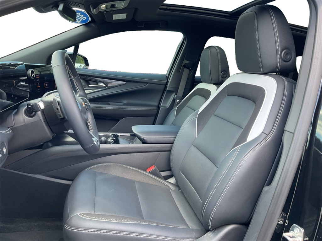 2024 Chevrolet Blazer EV photo 22