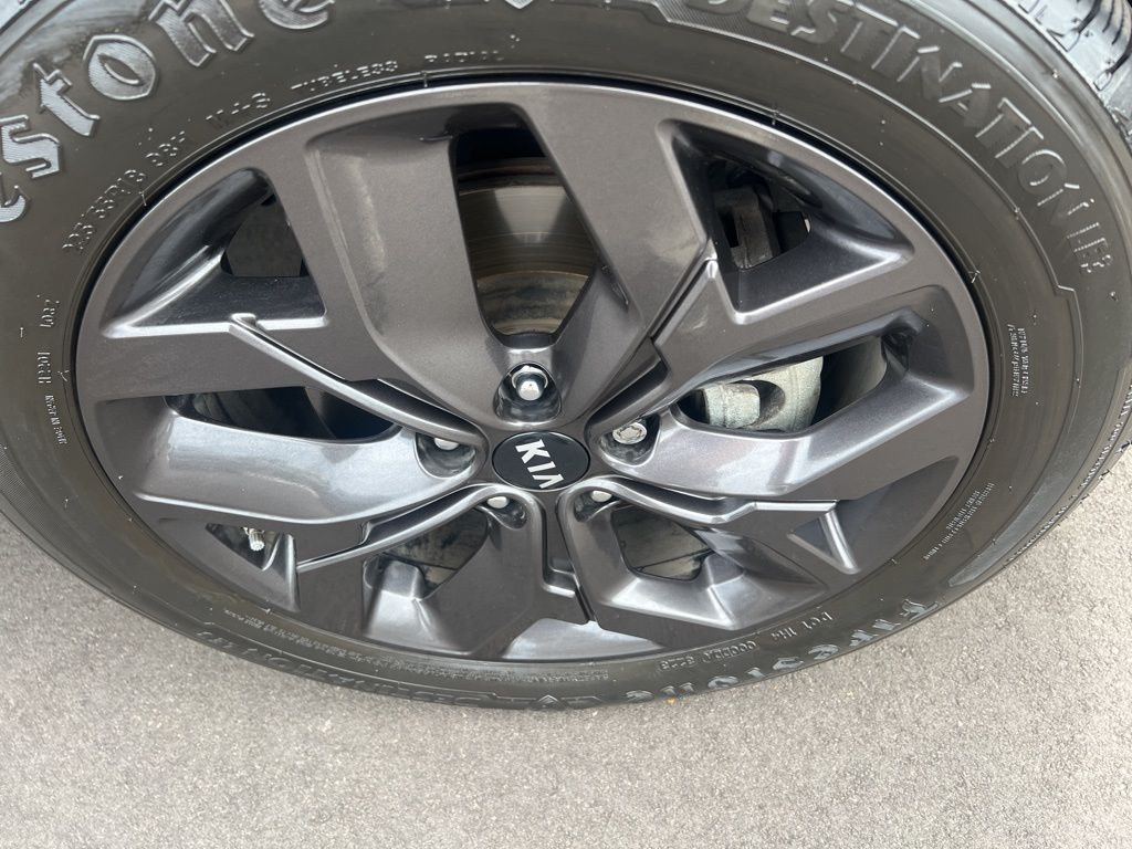 2020 Kia Sportage S photo 34