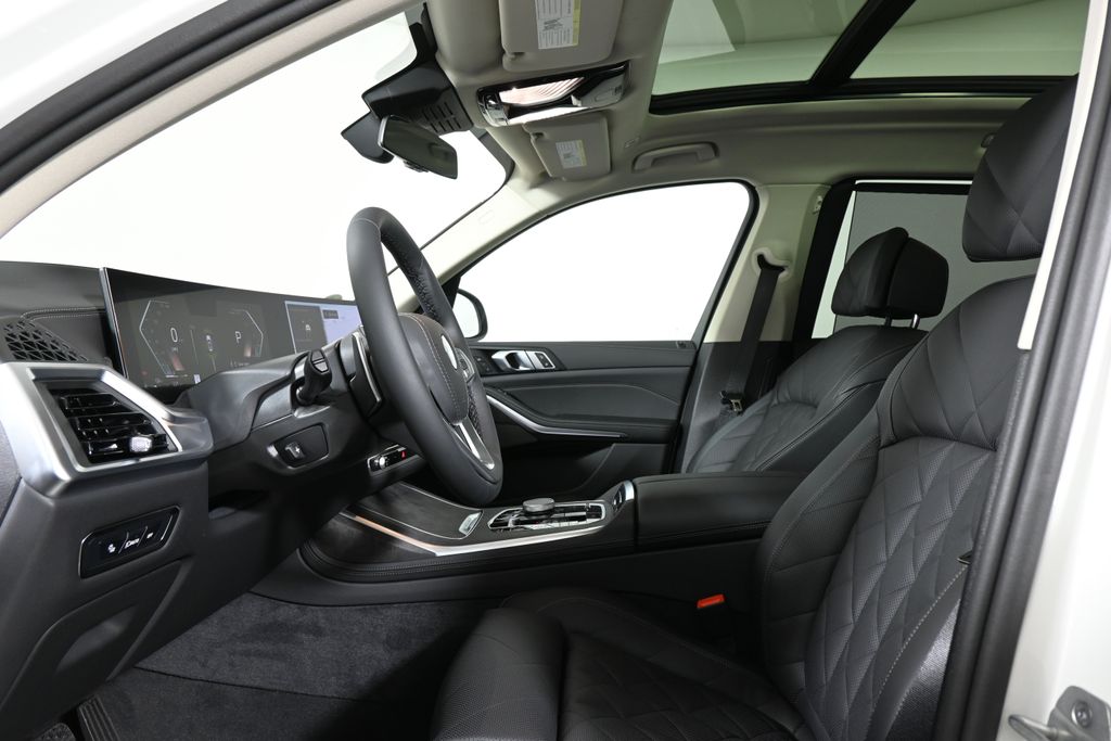 2025 Bmw X7 xDrive40i photo 3