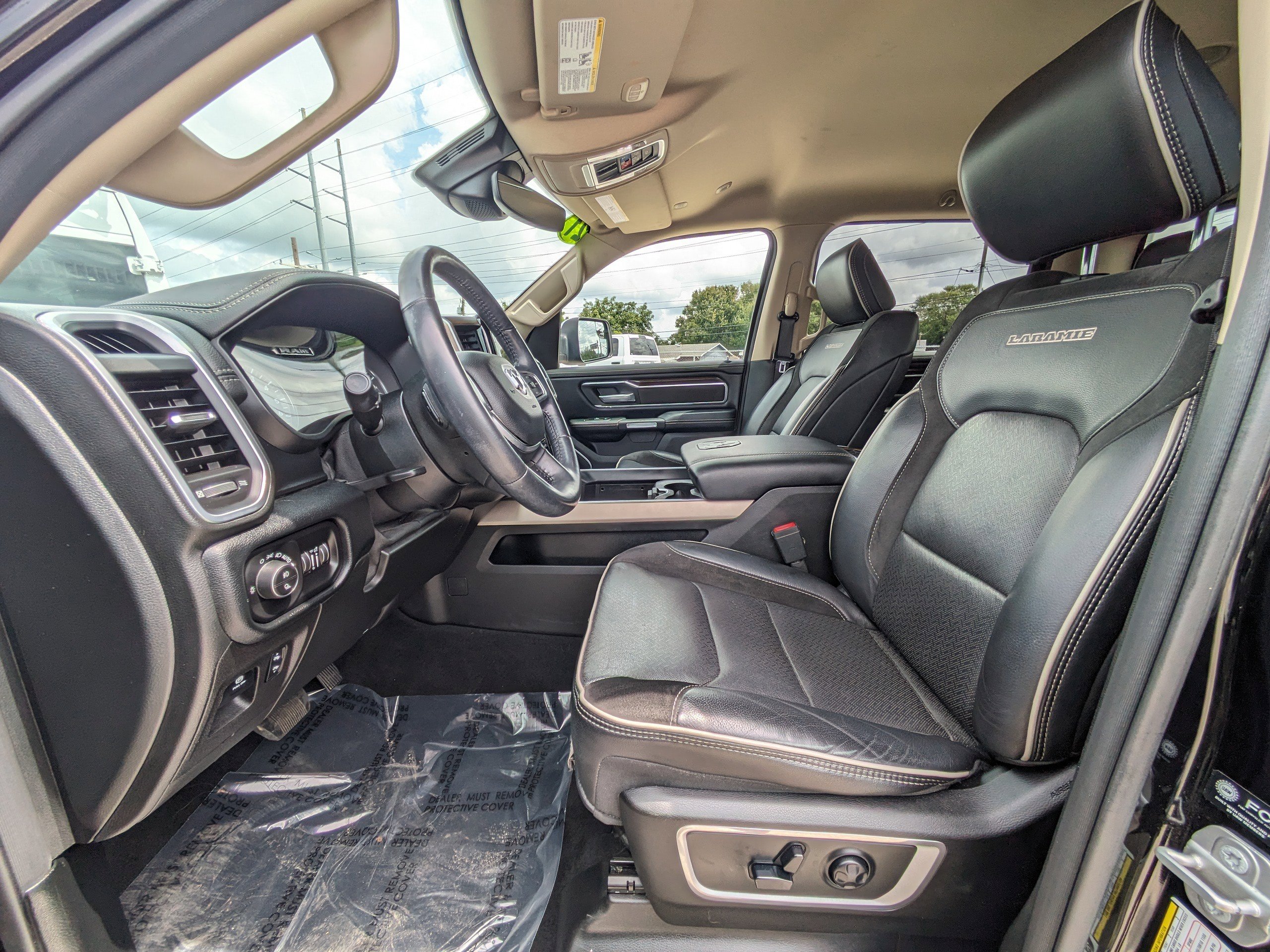 2021 Ram 1500 Laramie photo 20