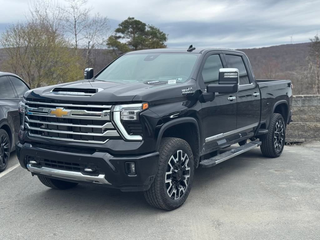 2025 Chevrolet Silverado 2500HD High Country photo 5