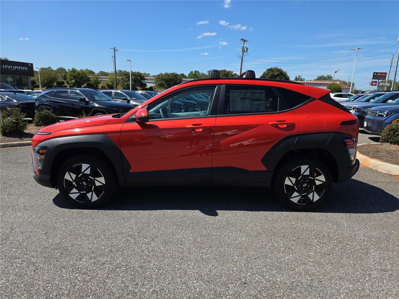 2025 Hyundai Kona SEL photo 7