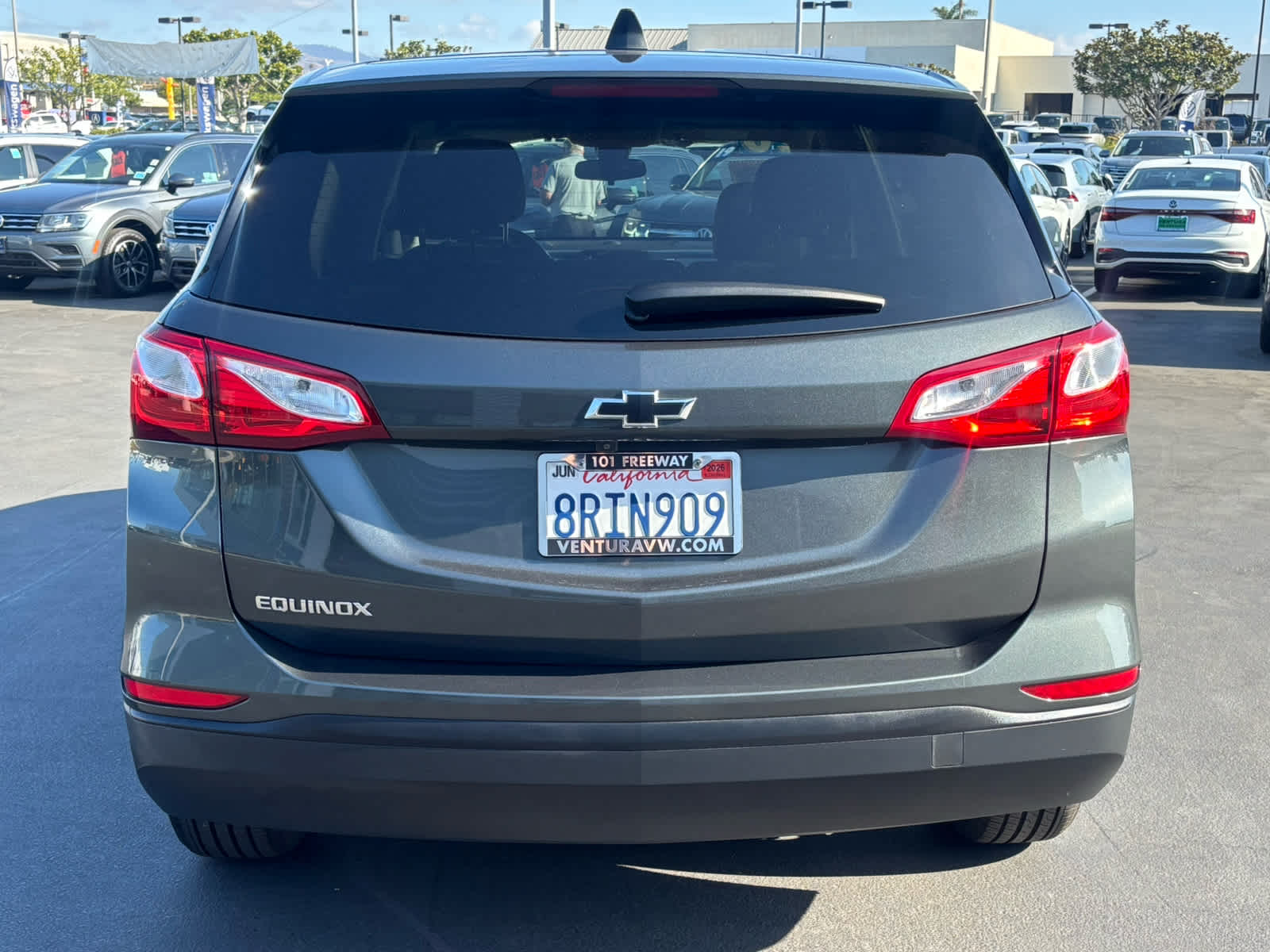 2020 Chevrolet Equinox LS photo 4