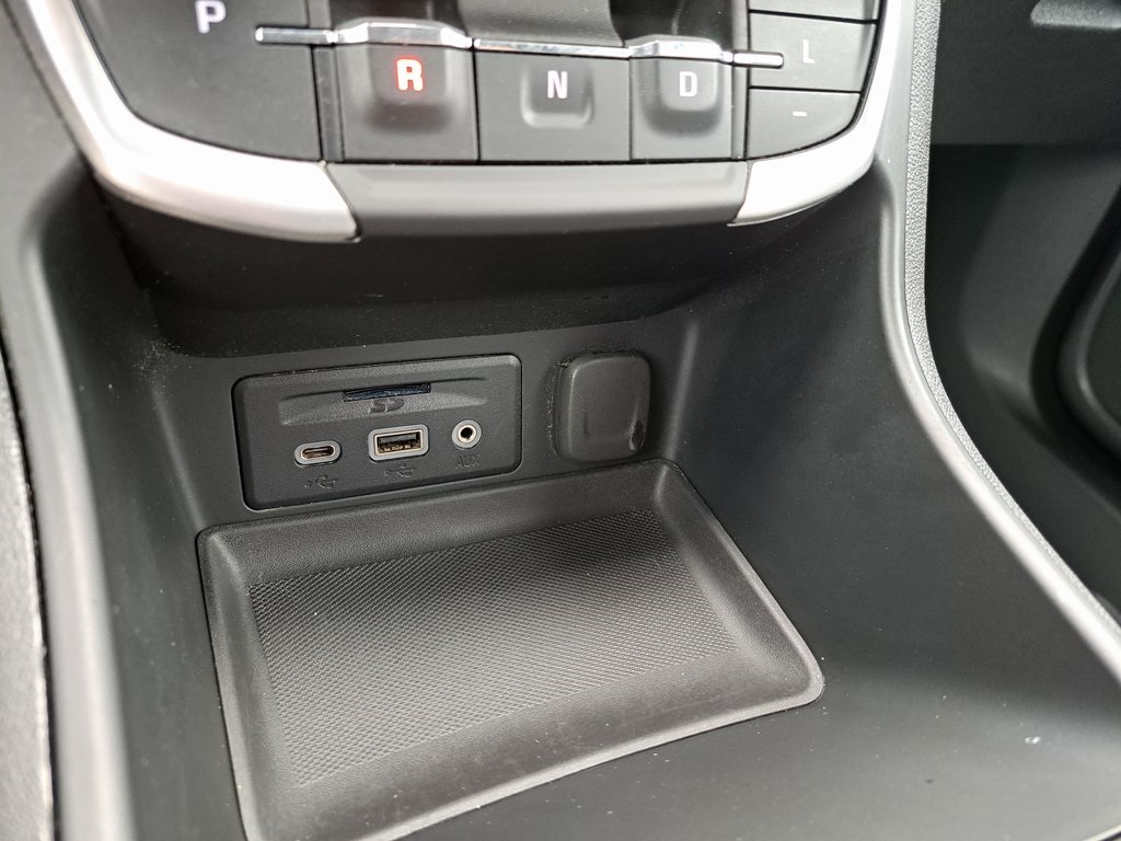 2023 Gmc Terrain SLT photo 16