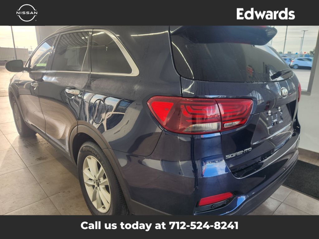 2019 Kia Sorento LX S photo 6
