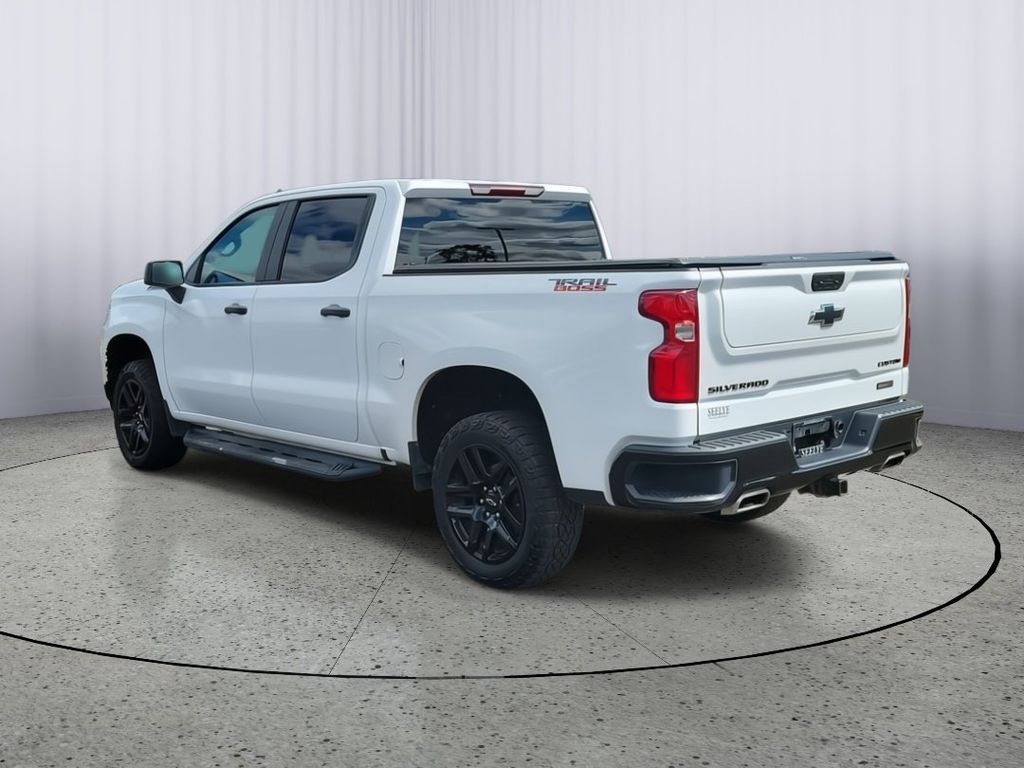 2021 Chevrolet Silverado 1500 Custom Trail Boss photo 3