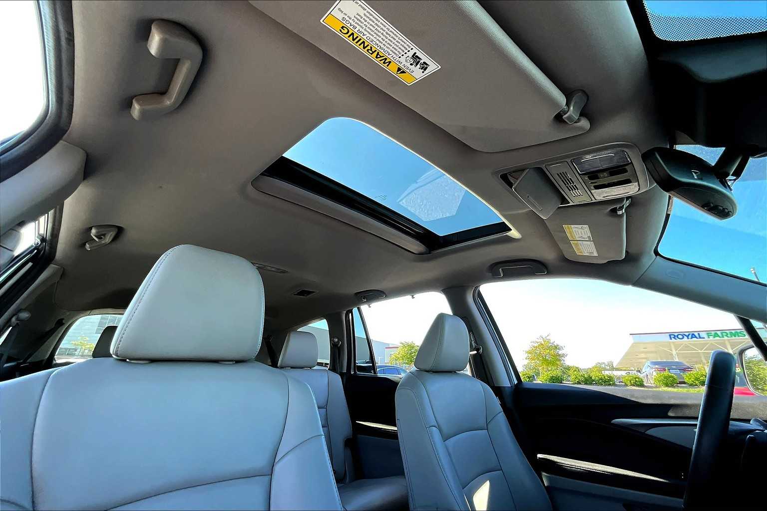 2022 Honda Pilot Special Edition photo 12