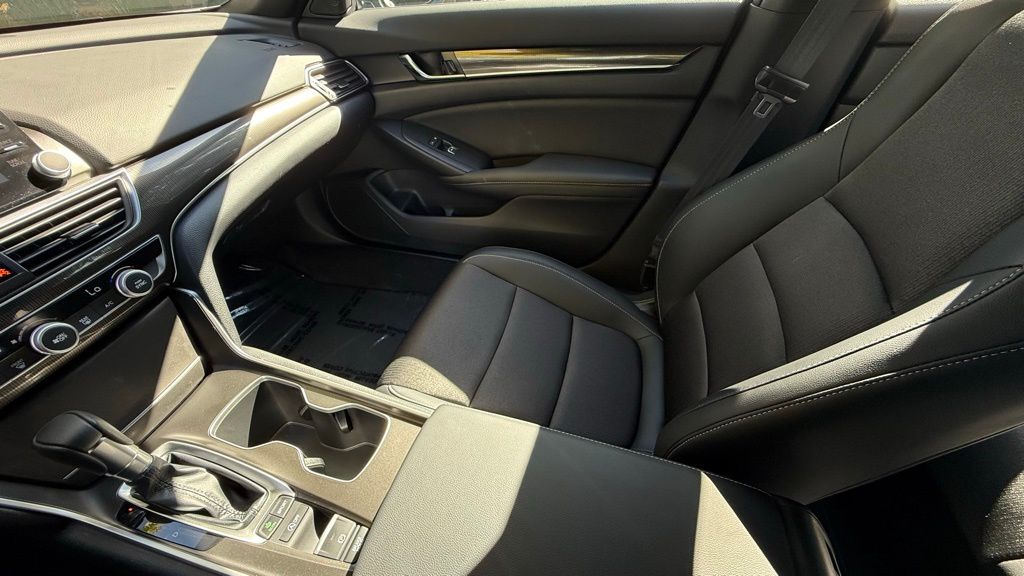 2022 Honda Accord Sport 1.5T photo 26