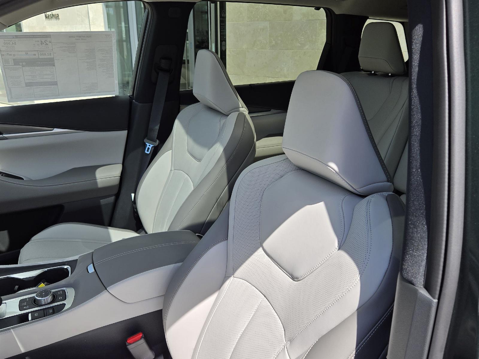 2026 Infiniti QX60 Luxe AWD photo 7
