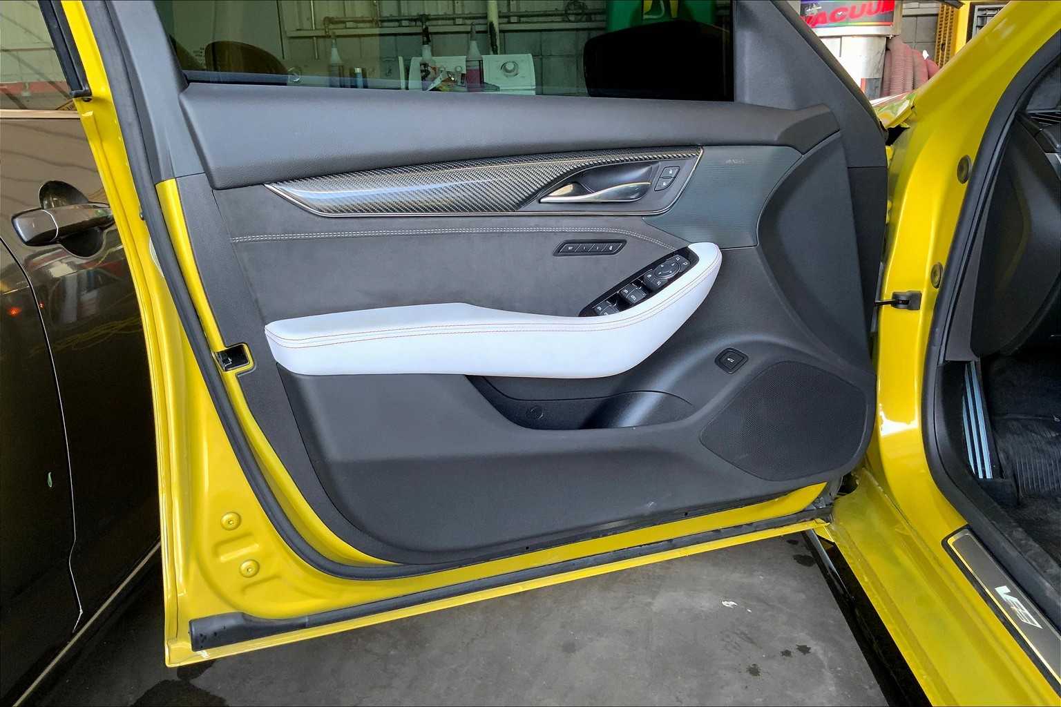2024 Cadillac CT5 photo 21